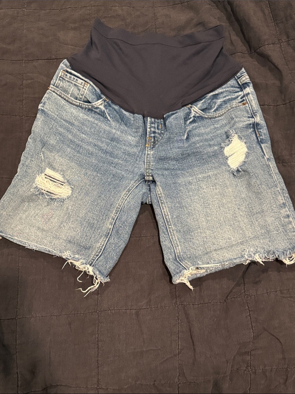 Old Navy OG Straight Full Panel Maternity Jean Shorts